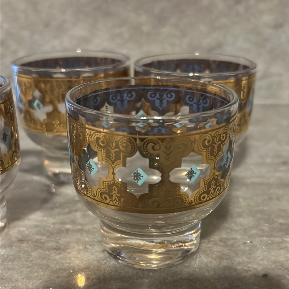 Elegant 24 k Gold and Blue Glass Tumbler Set